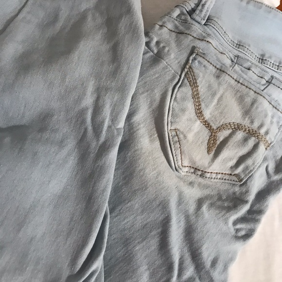 Denim capris - Picture 1 of 2